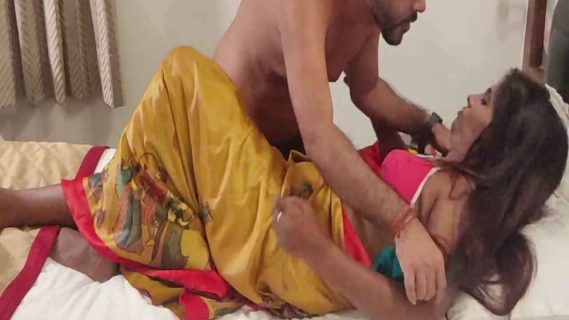 Personal Secretary Sunidhi 2022 Niflix Hindi Hot Short Film